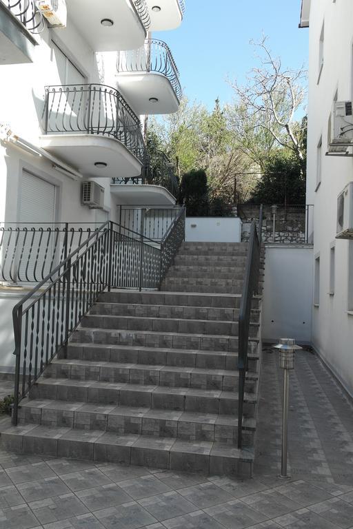Apartments Laci Crikvenica Exterior foto