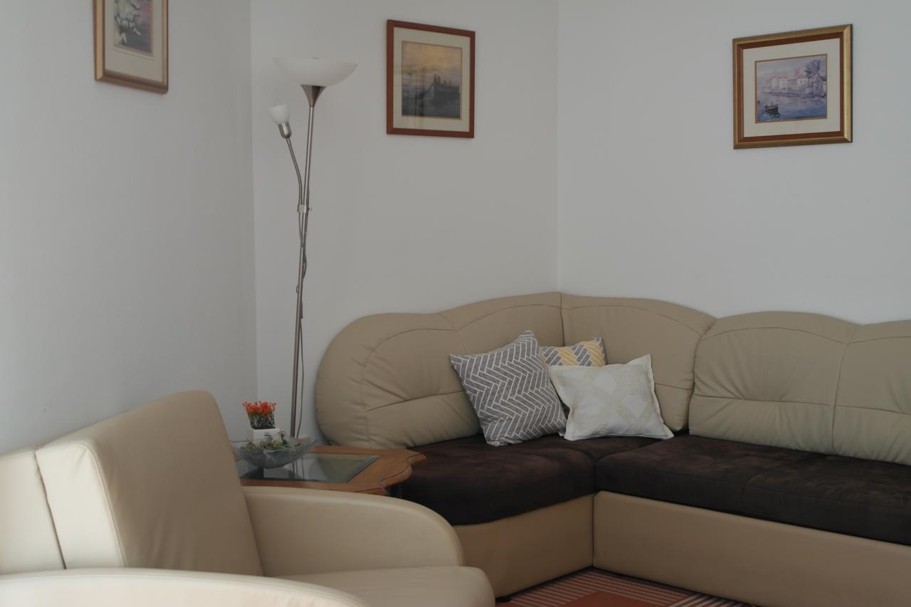 Apartments Laci Crikvenica Exterior foto
