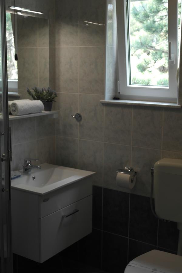 Apartments Laci Crikvenica Exterior foto