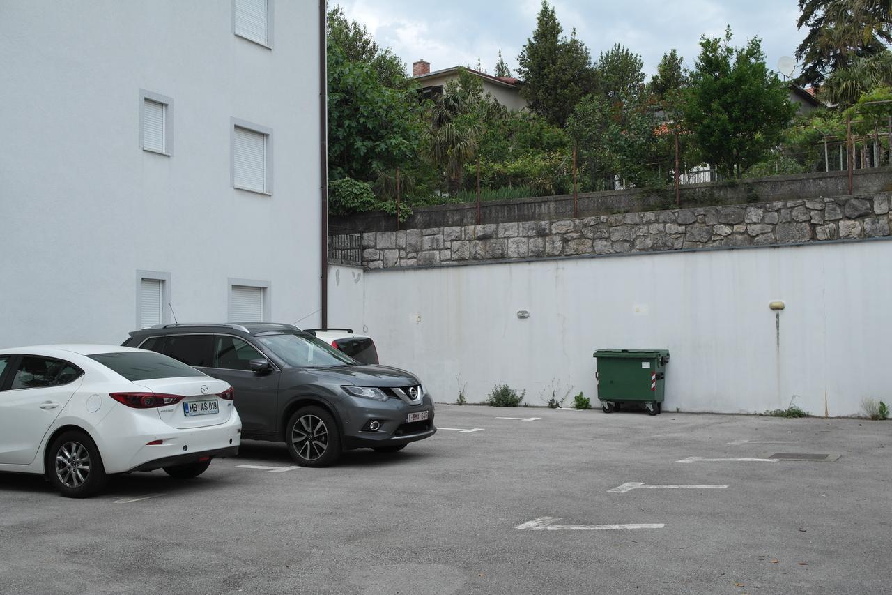 Apartments Laci Crikvenica Exterior foto